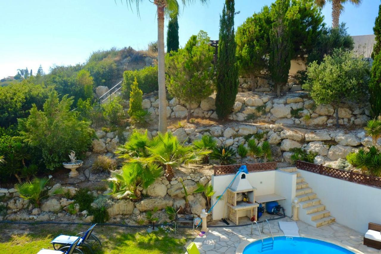 Villa On The First Line Peyia Esterno foto