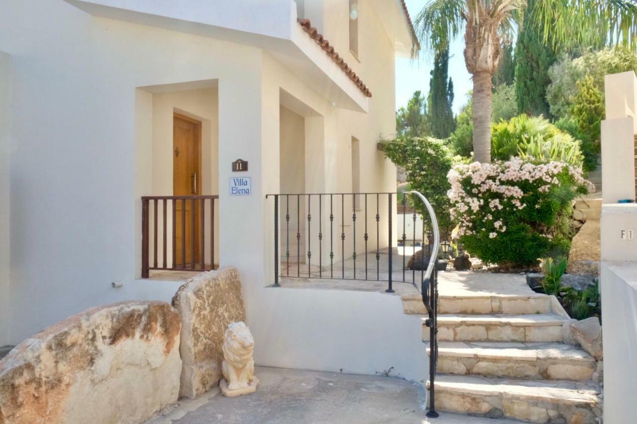 Villa On The First Line Peyia Esterno foto