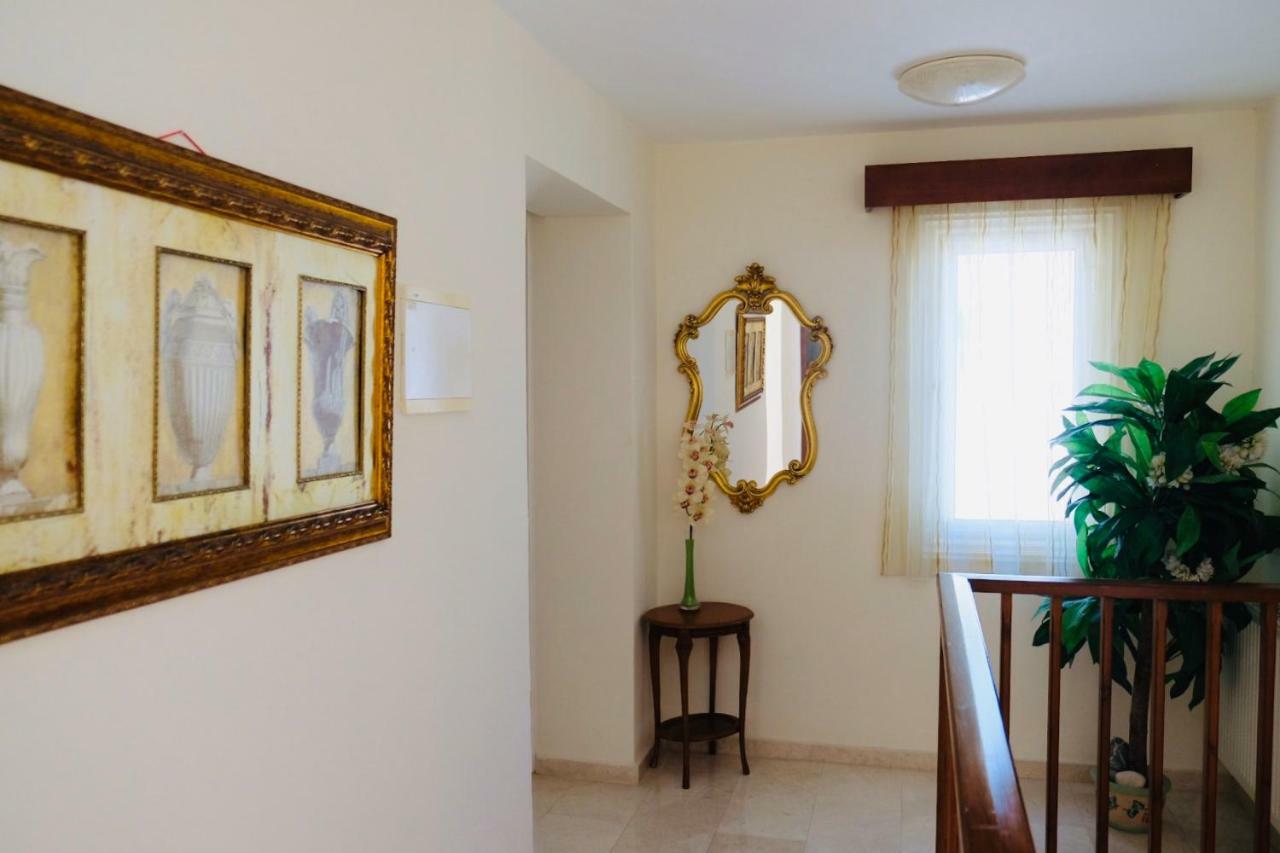 Villa On The First Line Peyia Esterno foto